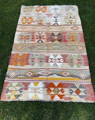 Picture of VINTAGE KILIM
