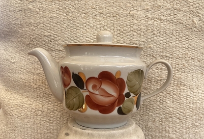 Picture of VINTAGE TEAPOT