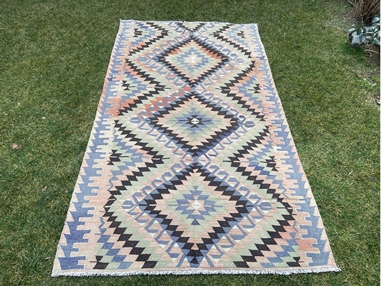 Picture of VINTAGE KILIM