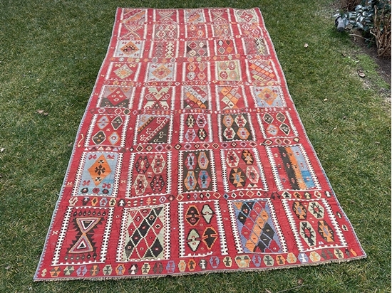 Picture of ANTIQUE KILIM