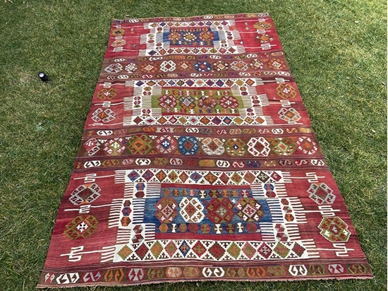 Picture of ANTIQUE KILIM